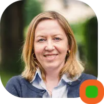 Portrait von Lina Christmann, Geschäftsführerin bei cw.marketing in Leer, Ostfriesland